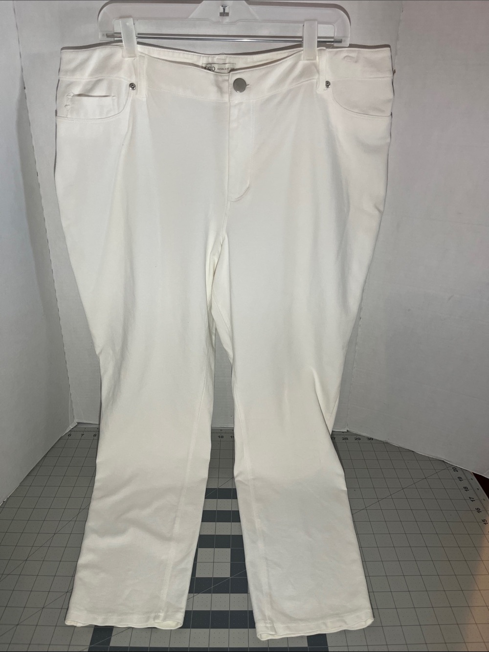 Cato White Straight-Leg Stretch Jeans